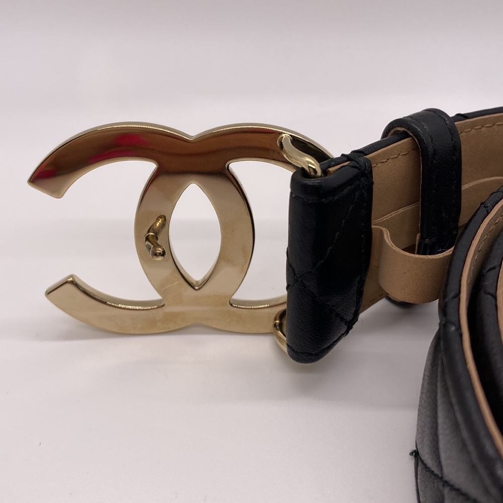 Chanel CC Gold Logo Quilted Black Belt - Picture 5 of 17